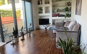 Big And Stunning Apartment In Central Area